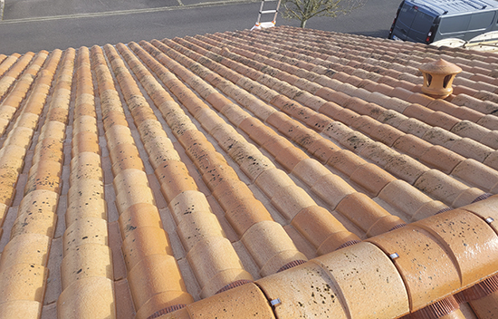 toiture après nettoyage